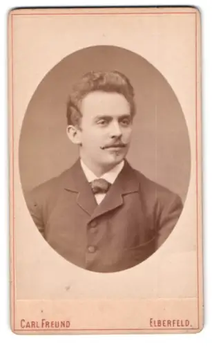 Fotografie Carl Freund, Elberfeld, Hofauerstrasse 80, Porträt eines Mannes