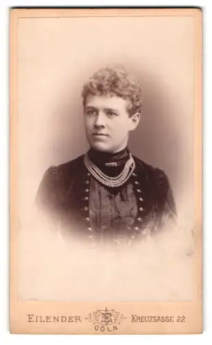 Fotografie Fritz Eilender, Köln, Kreuzgasse 22, Porträt einer Dame
