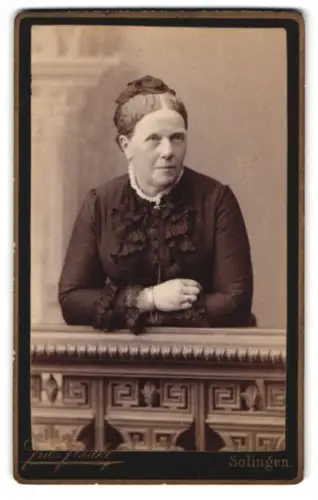 Fotografie Fritz Flaake, Solingen, Kirchstrasse 57, Portrait einer Dame