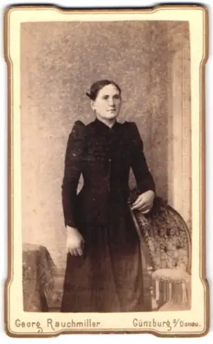 Fotografie Georg Rauchmiller, Günzburg an der Donau, Porträt einer Frau