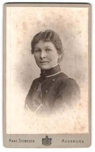 Fotografie Hans Siemssen, Augsburg, Bahnhofstr. 10, Porträt einer Dame