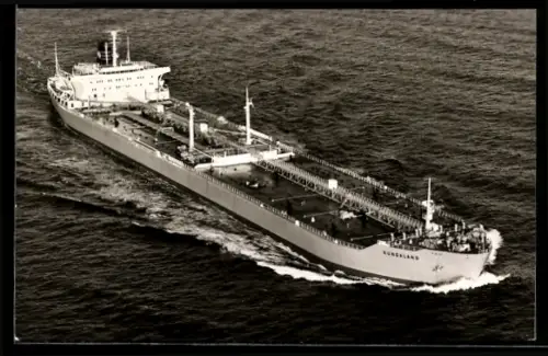 AK Schwedisches Tankschiff MT Kungaland, Tragfähigkeit 108.500ts, Baujahr 1967, Handelsschiff
