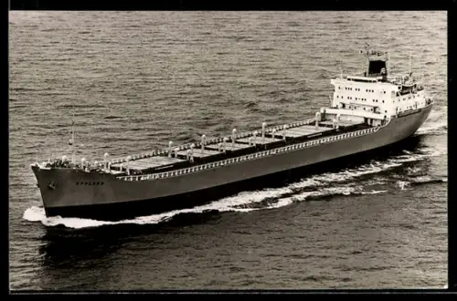 AK Schwedisches Frachtschiff MS Uppland aus der Vogelschau gesehen, Baujahr 1963, Handelsschiff