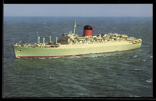 AK Passagierschiff Carmania auf offenem Meer, Cunard Line