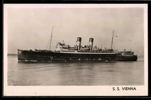 AK Passagierschiff S.S. Vienna in Seitenansicht