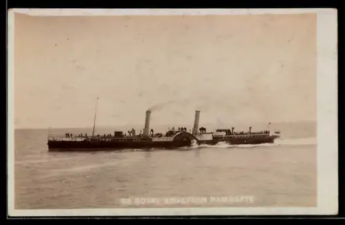 AK Raddampfer SS Royal Sovereign auf hoher See, Passagierschiff