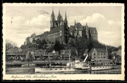 AK Meissen a. d. Elbe, Raddmapfer Salesel mit teils gelegtem Schornstein vor der Albrechtsburg und dem Dom