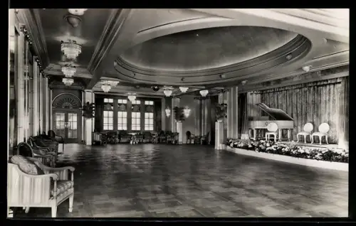 AK Passagierschiff SS Empress of Britain, Empress Room, Canadian Pacific