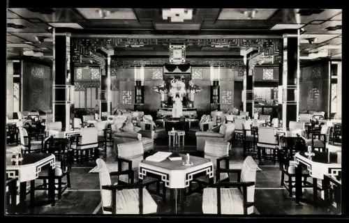 AK Passagierschiff SS Empress of Britain der Canadian Pacific Line, Cathay Lounge, Passagierschiff