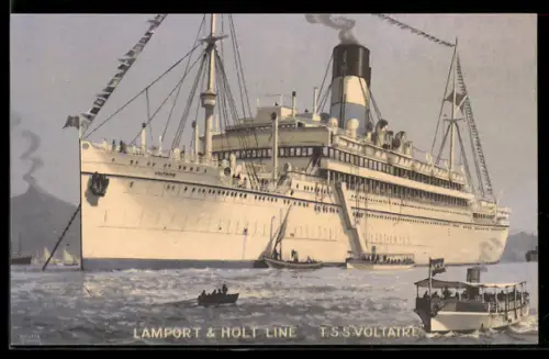 AK Passagierschiff T.S.S. Voltaire über die Toppen beflaggt liegt vor Anker, Lamport & Holt Line