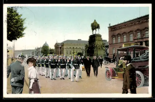 AK Berlin, Berliner Leben, Wachtparade Unter den Linden