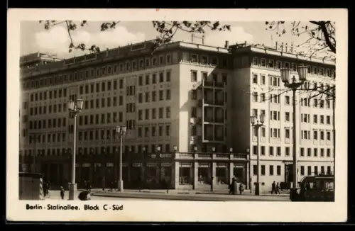 AK Berlin, Stalinalle mit Blick auf Block C-Süd