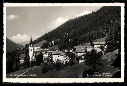 AK Deutschnofen, St. Nikolaus in Eggen, Teilansicht mit Kirche