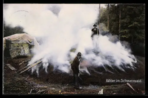 AK Forstwirtschaft, Schwarzwald, Köhler bei der Arbeit
