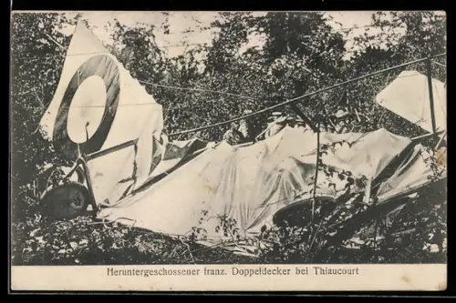 AK Abgeschossener franz. Doppeldecker bei Thiaucourt