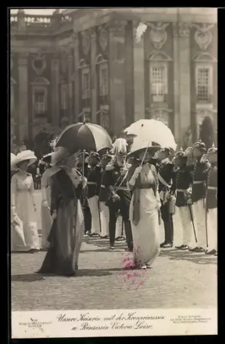 AK Kaiserin Auguste Victoria von Preussen mit Kronprinzessin Victoria Luise
