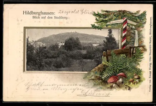 Passepartout-Lithographie Hildburghausen, Blick auf den Stadtberg, Wegweiser mit Fliegenpilzen