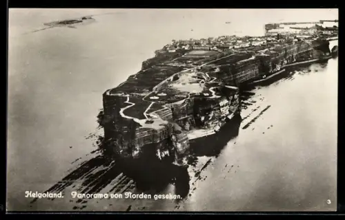 AK Helgoland, Panorama von Norden gesehen