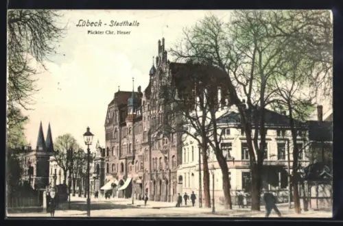 AK Lübeck, Stadthalle an der Mühlenbrücken-Strasse, Häuserfassaden