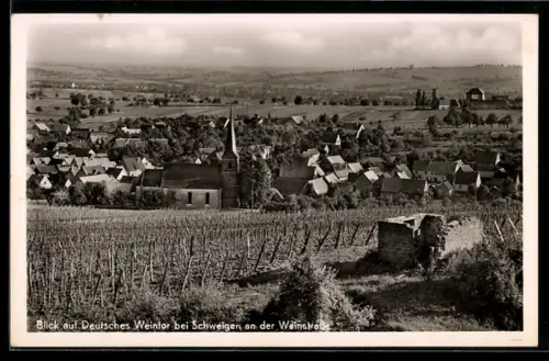 AK Schweigen an der Weinstrasse, Blick auf Deutsches Weintor