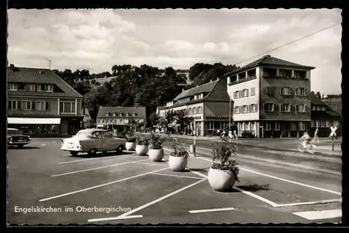 AK Engelskirchen im Oberbergischen, Parkplatz im Ort