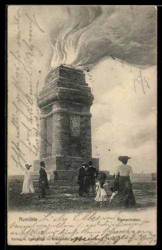 AK Aumühle, Bismarckstein mit Besuchern