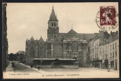 AK Laval /Mayenne, La Cathédrale