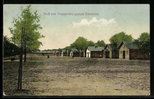 AK Darmstadt, Truppenübungsplatz, Kasernengebäude