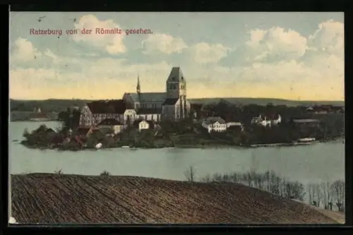 AK Ratzeburg, Blick von der Rönnitz auf Dom und Stadtinsel