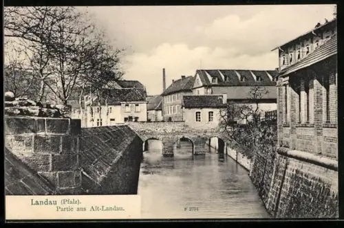 AK Landau /Pfalz, Partie aus Alt-Landau am Fluss