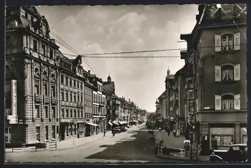 AK Villingen /Schwarzwald, Niedere Strasse mit Hotel Blume Post