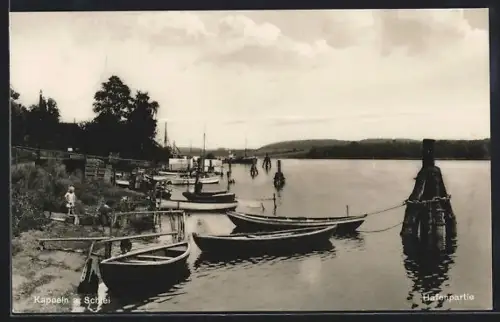 AK Kappeln a. Schlei, Ruderboote am Ufer