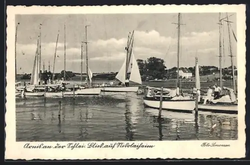 AK Arnis an der Schlei, Blick auf Nikolaiheim, Segelboote