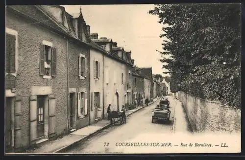 AK Courseulles-sur-Mer, Rue de Bernières