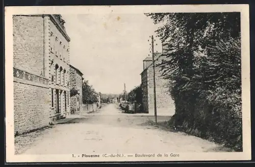 AK Plouasne /C.-du-N., Boulaevard de la Gare
