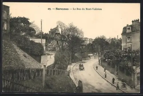 AK Suresnes, La Rue du Mont-Valérien