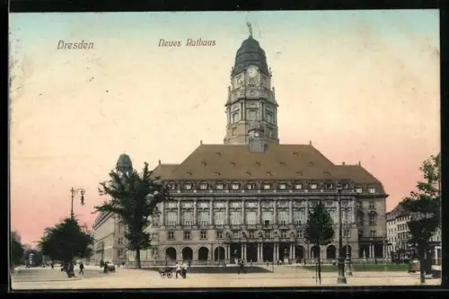 AK Dresden, Neues Rathaus mit Strassenbahn
