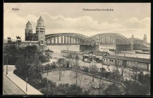 AK Köln, Hohenzollernbrücke mit Ufergebäude