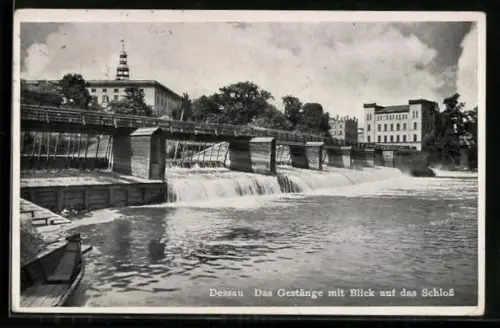 AK Dessau, Das Gestänge mit Blick auf das Schloss