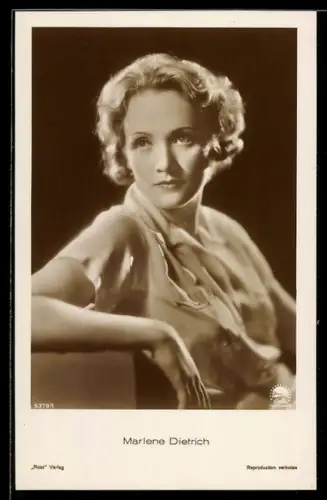AK Schauspielerin Porträt Marlene Dietrich