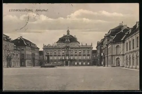 AK Ludwigsburg, Schlosshof