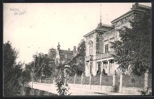 AK Landau, Strassenpartie mit Villen, An 44