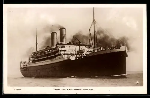 AK Passagierschiff R.M.S. Orama der Orient Line in Fahrt vor der Küste