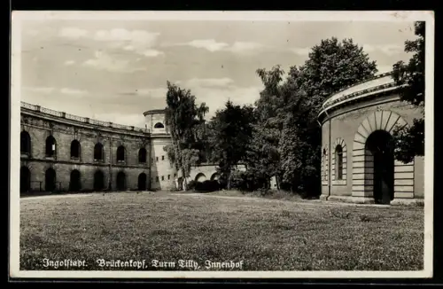 AK Ingolstadt, Brückenkopf, Turm Lilly, Innenhof