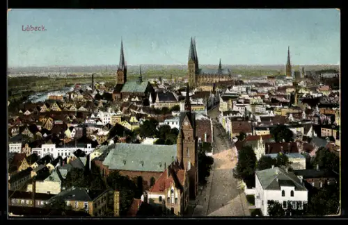 AK Lübeck, Stadtansicht mit Kirchen und Altstadt