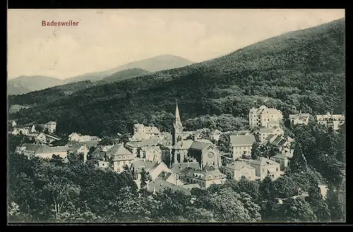 AK Badenweiler, Ortsansicht mit Kirche und umliegenden Gebäuden