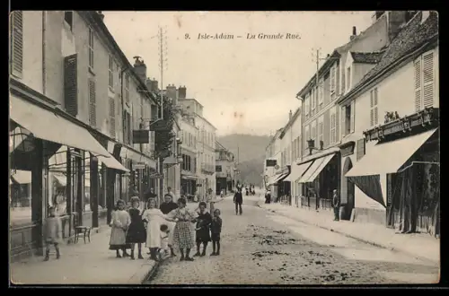 AK Isle-Adam, La Grande Rue