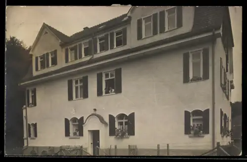 Foto-AK Stuttgart, Bürgerhaus im Kaltental