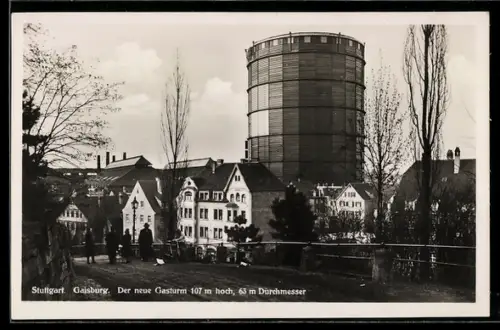 AK Stuttgart-Gaisburg, neuer Gasturm zwischen den Häusern