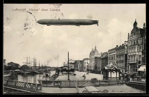 AK Lübeck, Zeppelin Hansa über dem Ort, Hotel Union